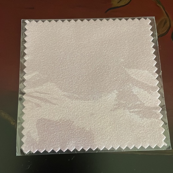 Lovely Sterling Silver Pink Quartz Pendant 💗 - Picture 7 of 7